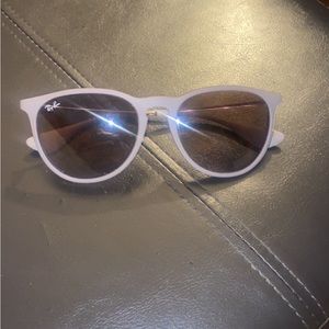 Like new ray bans